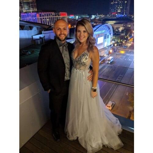 Sexy Slit Beading Tulle Backless V Neck Long Evening Dresses 2021 Sleeveless Voile Marriage Floor Length Evening Dress HFY101901