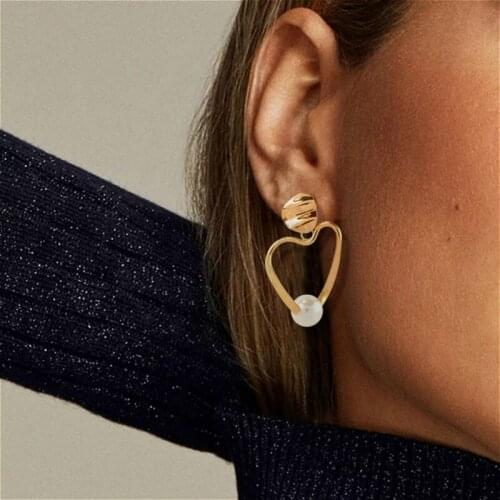 Trend Simulated Pearl Drop Earrings For Women Easthetic Hollow Heart Dangle Earrings Fashion Jewelry