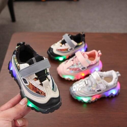 NewLuminous Sneakers for Children Boys Shoes with Sole Baby Led Light Luminous Sneakers for Girls ShoesChildren Fashion LedShoes