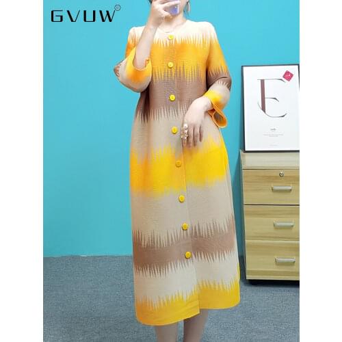 GVUW One Pleat For Person Pleated Coat Windbreaker Medium Long Aging Temperament 2021 Autumn New Print Korean Version KB62862