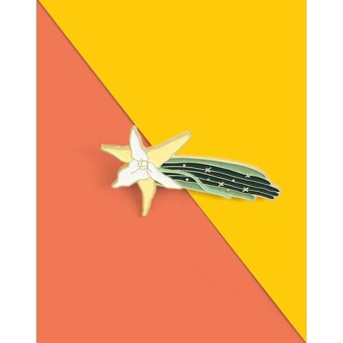 Flower meteor Fashion Brooch fresh plant pin creative cartoon gentle clothing bag accessories gifts to friends