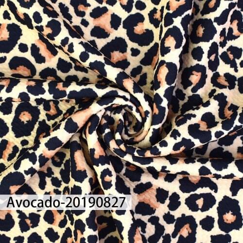 Huangtao Diy 50X150cm Brand Leopard Cartoon Character Pattern Custom Liverpool Bullet Fabric No MOQ Polyester Fabric