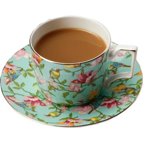 Creative bone china cup and saucer set, European coffee cup, English pastoral style ceramic tea cup