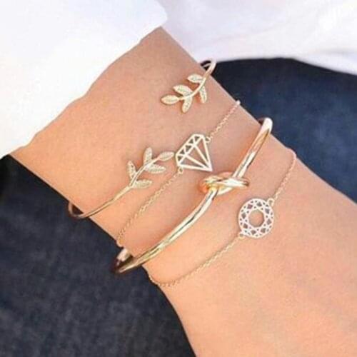 4pcs/Set Bohemian Love Bangle Sets Crystal Bangle for Women Triangle Knot Charming Hand Cuffs Gold Bracelet Femme