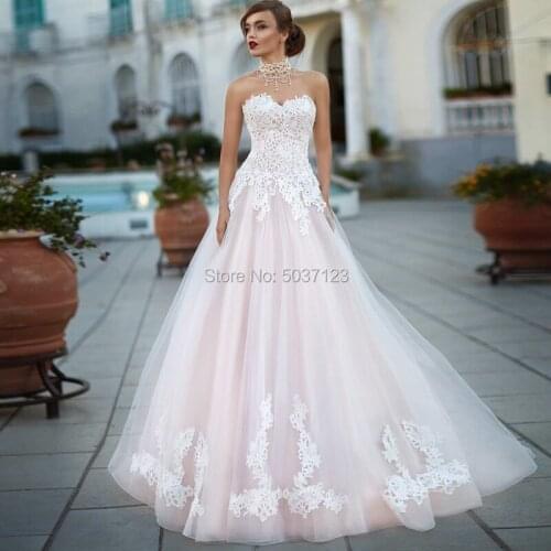 Light Pink Wedding Dress A Line Strapless Sweetheart Sleeveless Lace Appliques Lace Up Vestido De Noiva Bridal Gown Court Train