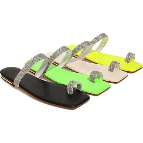 2021 New Arrived Designer Shoes flat slippers for women Summer Flip Flops Slides Outdoor Beach Casual Sandals Plus Size 43 M-32