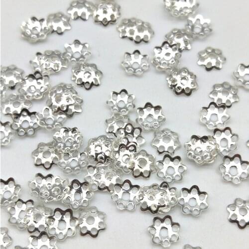 Flower Beads 100pcs/lot 6mm Jewelry Findings Hat Isolation Jewelry DIY Jewelry Accessories for Necklace Accessories Wholesale