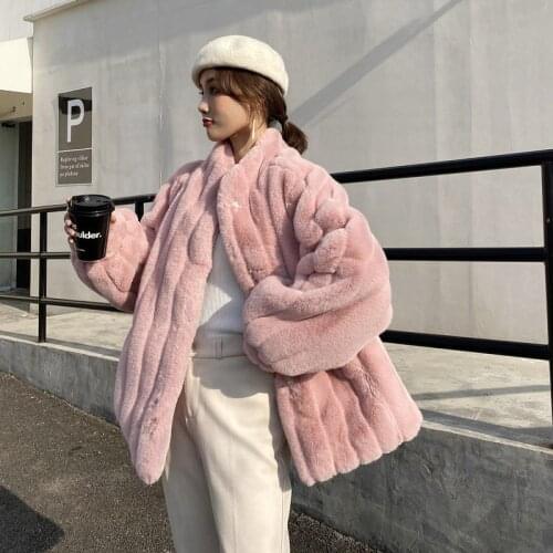 Faux Fur Jacket Women Winter 2021New Mink Lamb Wool Coat Fashion Thick Warm Outerwear Stand Up Collar Lady Loose Fake Fur Jacket