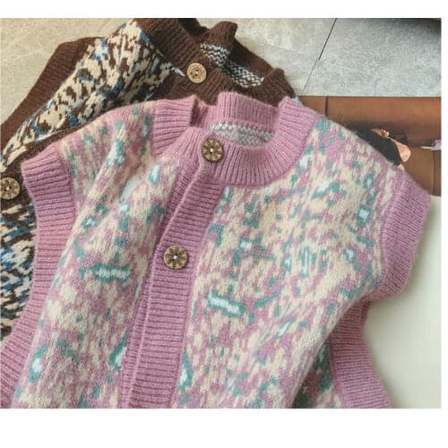 Retro style knitted vest women cardigan sleeveless V-neck 2021 new sweater fashion casual cotton