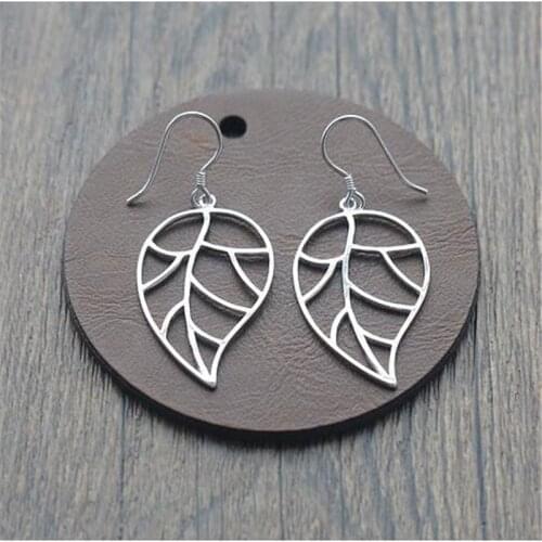 New Exquisite Simple Hollow Leaf 925 Sterling Silver Jewelry Ear Hook Temperament Personality Popular Earrings SE173