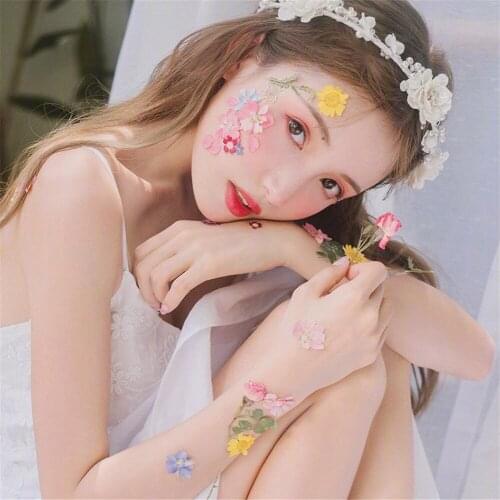 Multi-purpose 3D Pressed Mixed Real Dried Flowers DIY Floral Decors For UV Gel Nail Art Tips Face Sticker Mold Filling Material