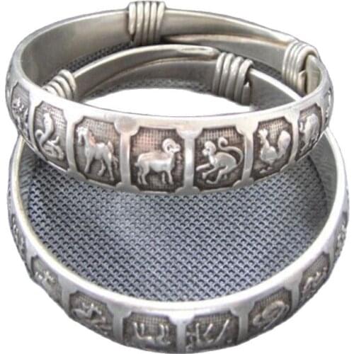 OLD HANDWORK MIAO SILVER CARVED LUCKY CHINESE ZODIAC ADJUST BRACELET BANGLE