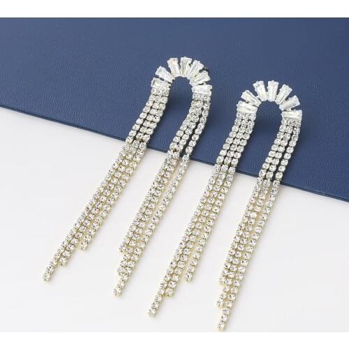 Fashion Metal Arched Long Tassel Rhinestone Earrings Womens Creative Popular Dangle Earrings Party Accessories