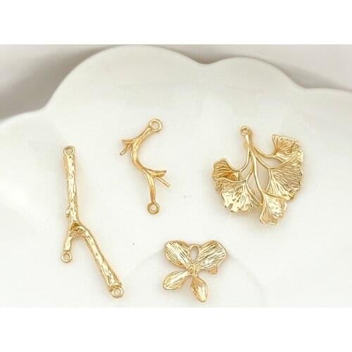 Copper-plated 18K real gold color-preserving forest four-petal flower porous branch DIY earrings necklace jewelry material