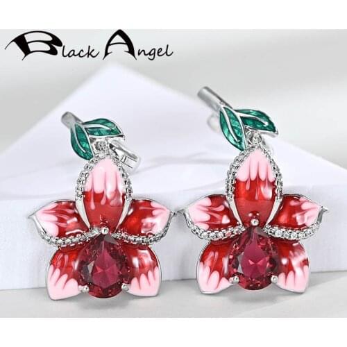 BLACK ANGEL Clips