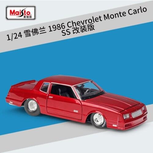 Maisto Diecast 1:24 986 Chevrolet Monte Carlo SS Red Sport Car Static Simulation Alloy Model Car