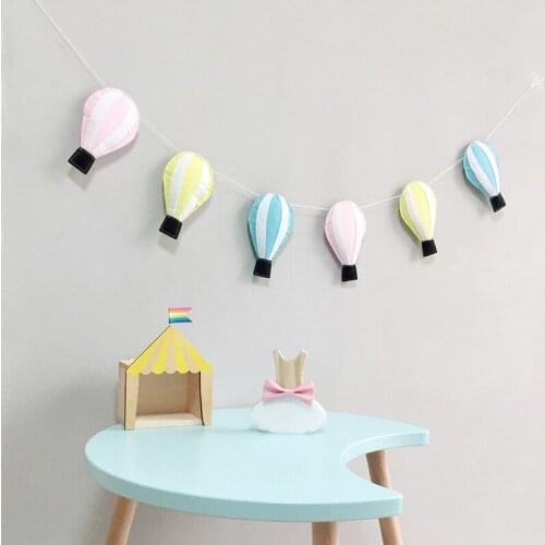 Home Decoration Small Pendant Fashion Creative Felt Hot Air Balloon String Wall Hanging childrens Room Living Room Decoration