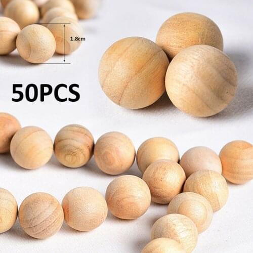 50Pcs Cedar Wood Moth Balls Repellent Poison Free For Closets Drawer For Clothes Leathers Book 1.8cm