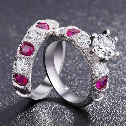 Exquisite Red Crystal Two-piece Engagement Ring Elegant Temperament Romantic Valentine Gift