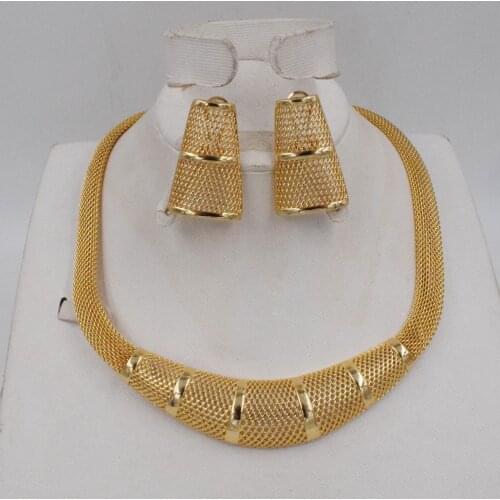 NEW DESIGN High Quality Ltaly 750 Gold color Jewelry Set For Women african beads jewelry fashion necklace set earring jewelry
