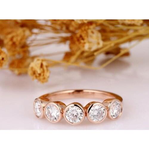 Veryins 14k 585 Rose Gold 1.5ctw 4mm Bezel Set DEF Color Moissanite Bubble Style Stack Half Eternity Wedding Band for Women Gift
