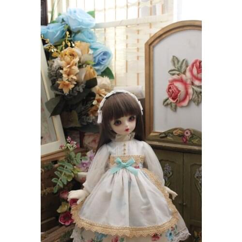 BJD doll dress is suitable for 1/31/41/6 Blythes giant baby MSD size stylish pastoral style dress + white simple headpiece suit