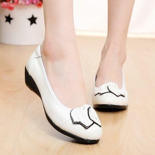 Tilocow 2020 Classics Wedges Shoes Women Genuine Leather Pumps High Heels Shoes Woman Vintage Zapatos Creepers Women Footwear