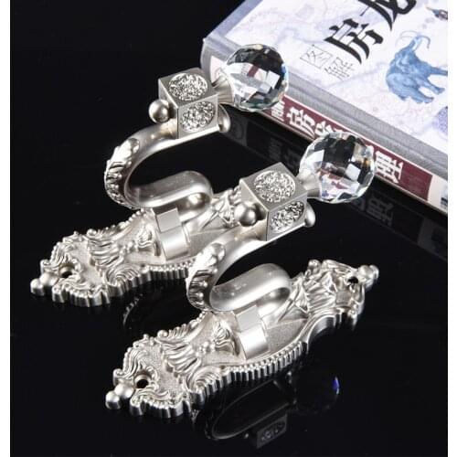 2Pcs/set High Quality Metal Crystal Curtain Hooks Holder Hanger Bronze Display Rack Wall Hook Curtain decoration Accessories
