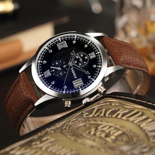 YAZOLE Mens Watches TOP Brand Luxury Leather Case Analog Male Quartz Wristwatches Clock Business Men Watch relogio masculino