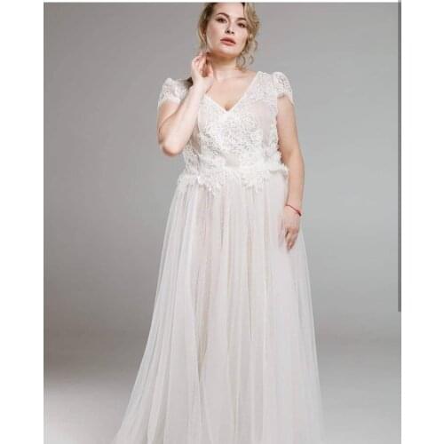 2020 New V-Neck Wedding Dress Short Sleeve Champagne Lace Tulle Floor Length Bridal Gowns Charming vestido de novias sencillos