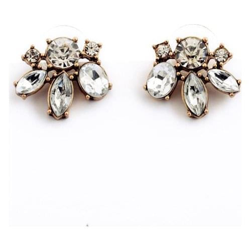 New arrival crystal earrings Womens fashion stud earrings accessories gorgeous elegant sweet cute earrings for women