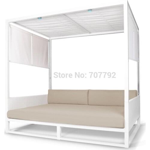 Used patio outdoor garden canopy deluxe daybed furniture sale