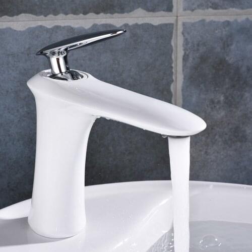 MJEBM Basin Faucets Bathroom Faucet Single handle Basin Mixer Tap Bath Antique Faucet Brass Sink Water Taps