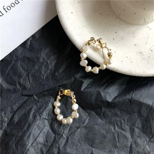 The Baroque Style Earrings Fashion Personality Imitation Pearl Earrings Geometry Female Temperament Act The Role Ofing Is Tasted