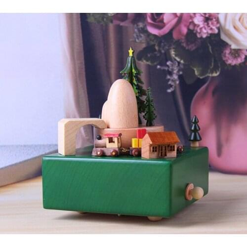 Creative Christmas Train Music Box Wooden Retro Rotating Music Box Personality Childrens Toys Sending Girlfriends Birthday Gift