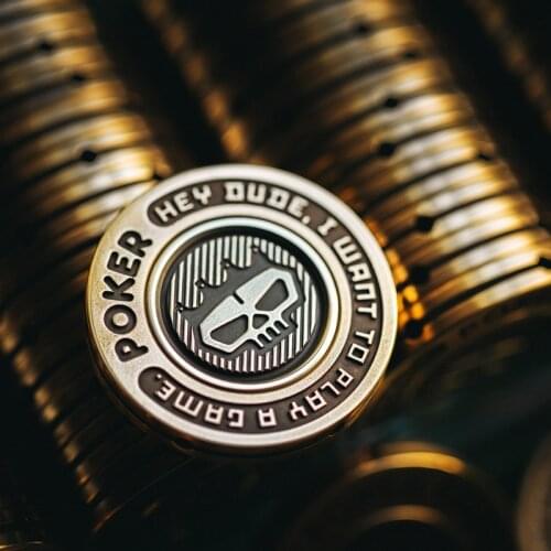 Chip Hand EDC lucky code New gyro Zhuang code Texas Hold'em Player Fingertip gyro Banker Pile position Pressure card