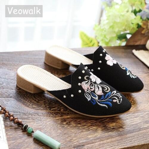 Veowalk Knitted Cotton Fabric Women Mules Pointy Toe Slippers for Ladies Vegan Comfortable Pointed Toe Summer Embroidered Shoes