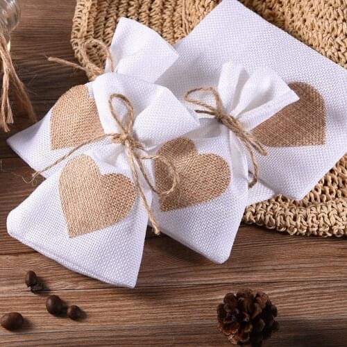 12pcs/lot Wedding Candy Bag Heart Pattern Rustic Burlap Pouch Gift Bags Jewelry Bag Wedding Favor Bags