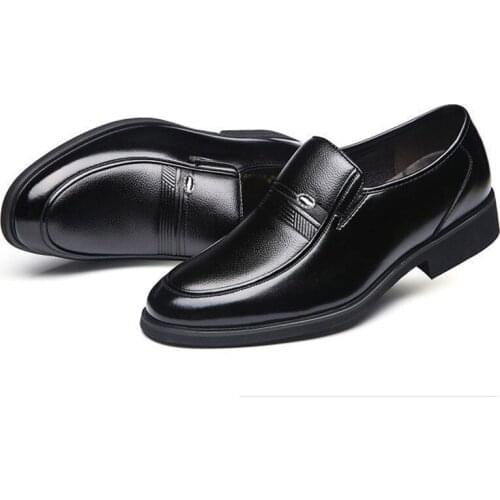 Men Casual Shoes Patent Leather Luxury Brand 2020 Mens Loafers Moccasins Breathable Slip on Black Driving Shoes Plus Size 38-44