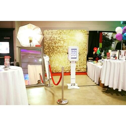 Single print gold mosaic and white pillow background with stand for photo booth shell