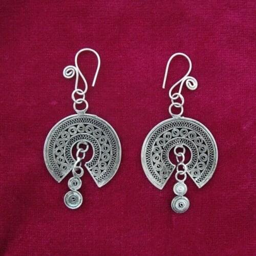 National style Traditional ancient silk filigree craft Retro Palace Earrings Manual Miao silver bronze earrings earrings