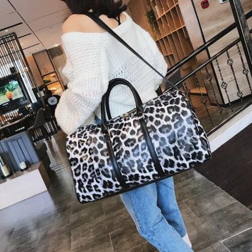 Travelling bags and luggage for women leather duffle bag Leopard bag travel bags hand luggage large travel duffel bag