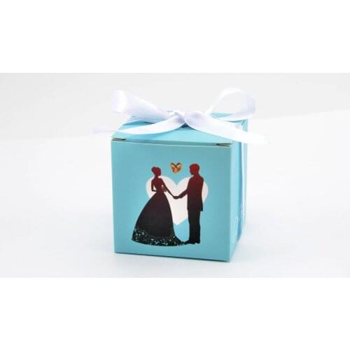 100pcs Bride & Groom Pattern Wedding Candy Boxes Paper Sweets Boxes Favors Gifts Wedding Supplies Conos De Papel De La Boda