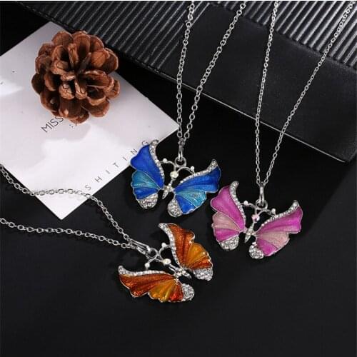 6 Color Elegant Enamel Butterfly Necklace For Women Bijoux Vintage Rhinestone Alloy Insect Pendant Necklaces Wedding Jewelry