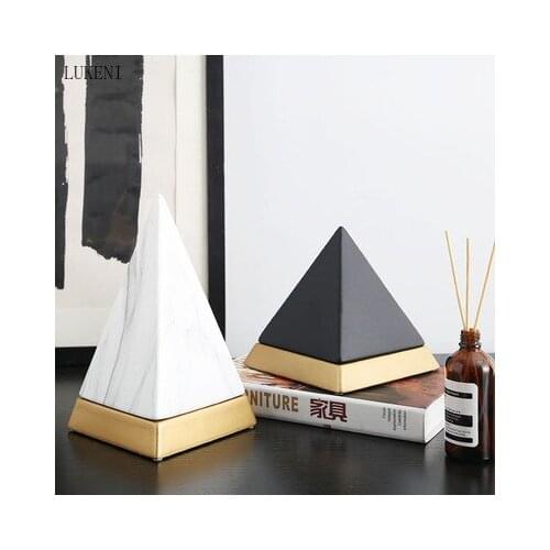 Light Luxury Pyramid Ceramic Ornaments Nordic Style Bookcase Living Room Porch Cabinet Home Decoration