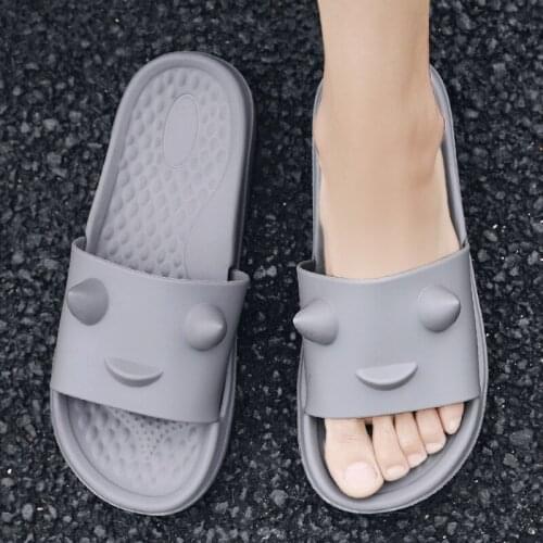 Men Slippers Summer High Quality Slides Male Non-slip Indoor Bathroom Slippers Outdoor Beach Water Sandals Cartoons Casual Sheos