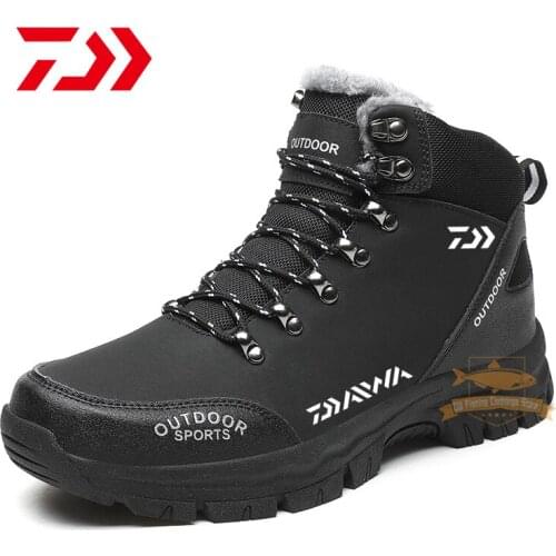 2021 Daiwa Men Fishing Shoes Winter Plus Velvet Warm Breathable Anti-skid Snow Boots Outdoor Sport Camping Hiking Fishing Shoes