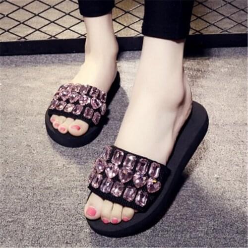 2017 new female summer color diamond word drag leisure beach shoes slip all-match hand flat with thick soled sandals