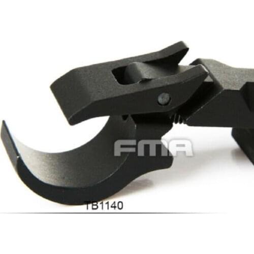 FMA Hunting Tactical Integrated Flash Light Mount TB1140
