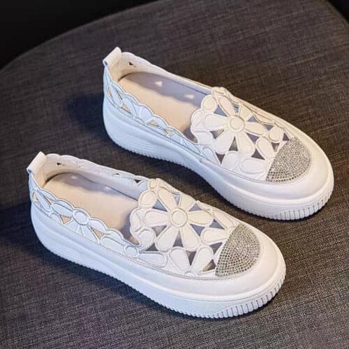Bright Diamond Thick-soled White Shoes 2021 New Wild Summer Thin Section Mesh Breathable One-step Lazy Hollow Womens Shoes